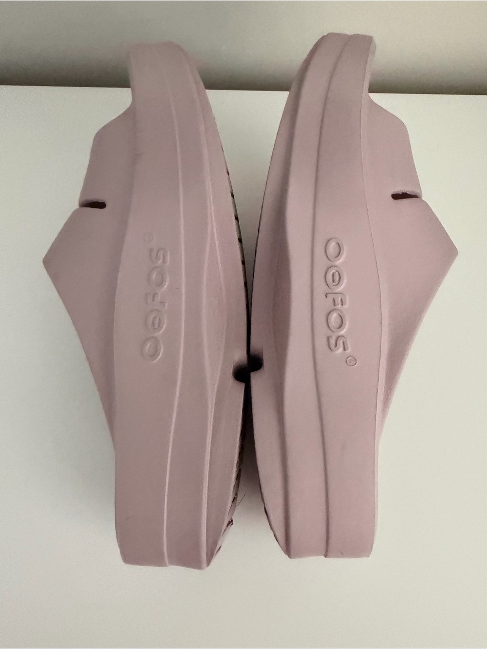 Oofos women’s 8 rubber cushioned platform slip on slides sandals purple pink - Picture 6 of 9
